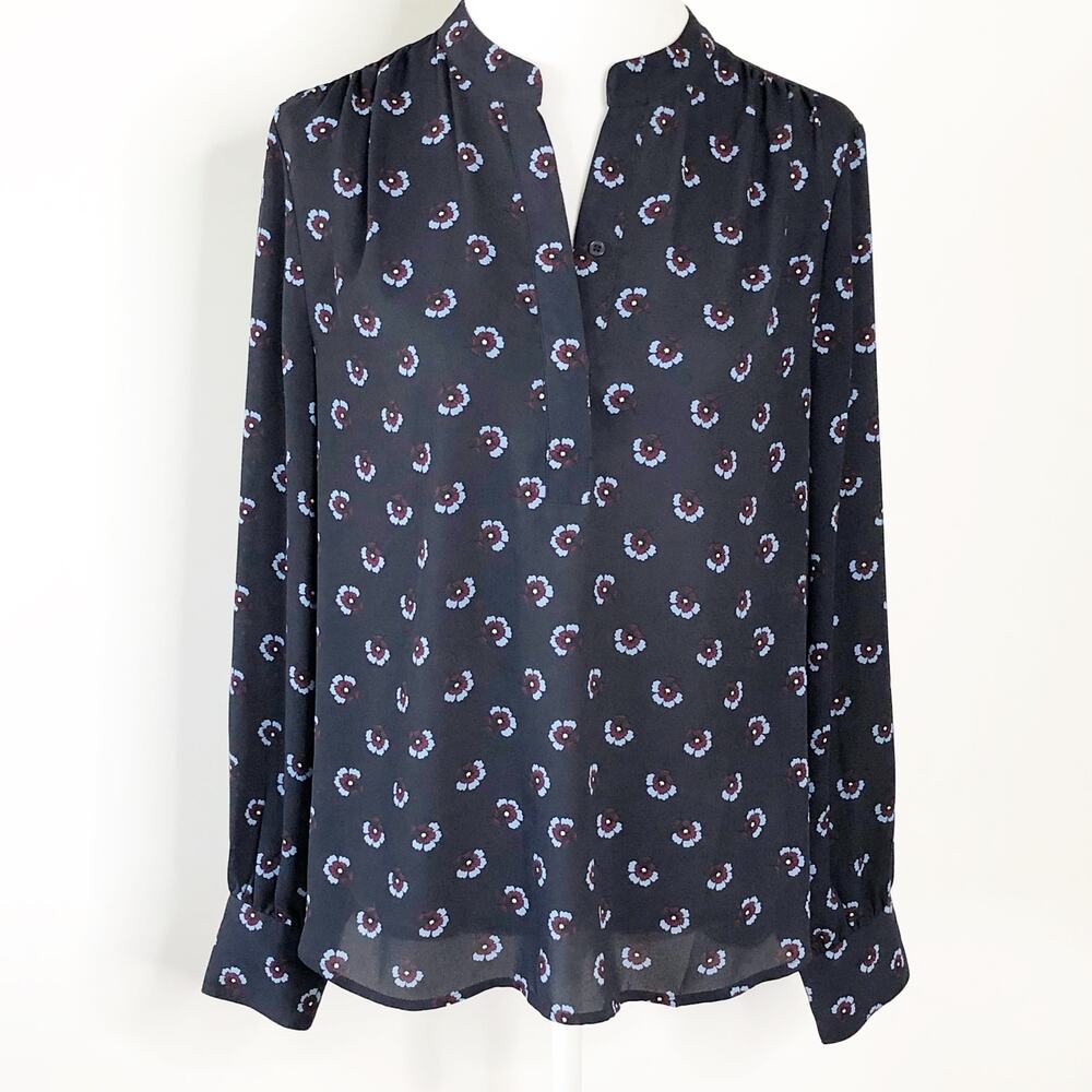 Lark & Ro Womens Size 12 Top Blue Floral Long Sleeve Blouse